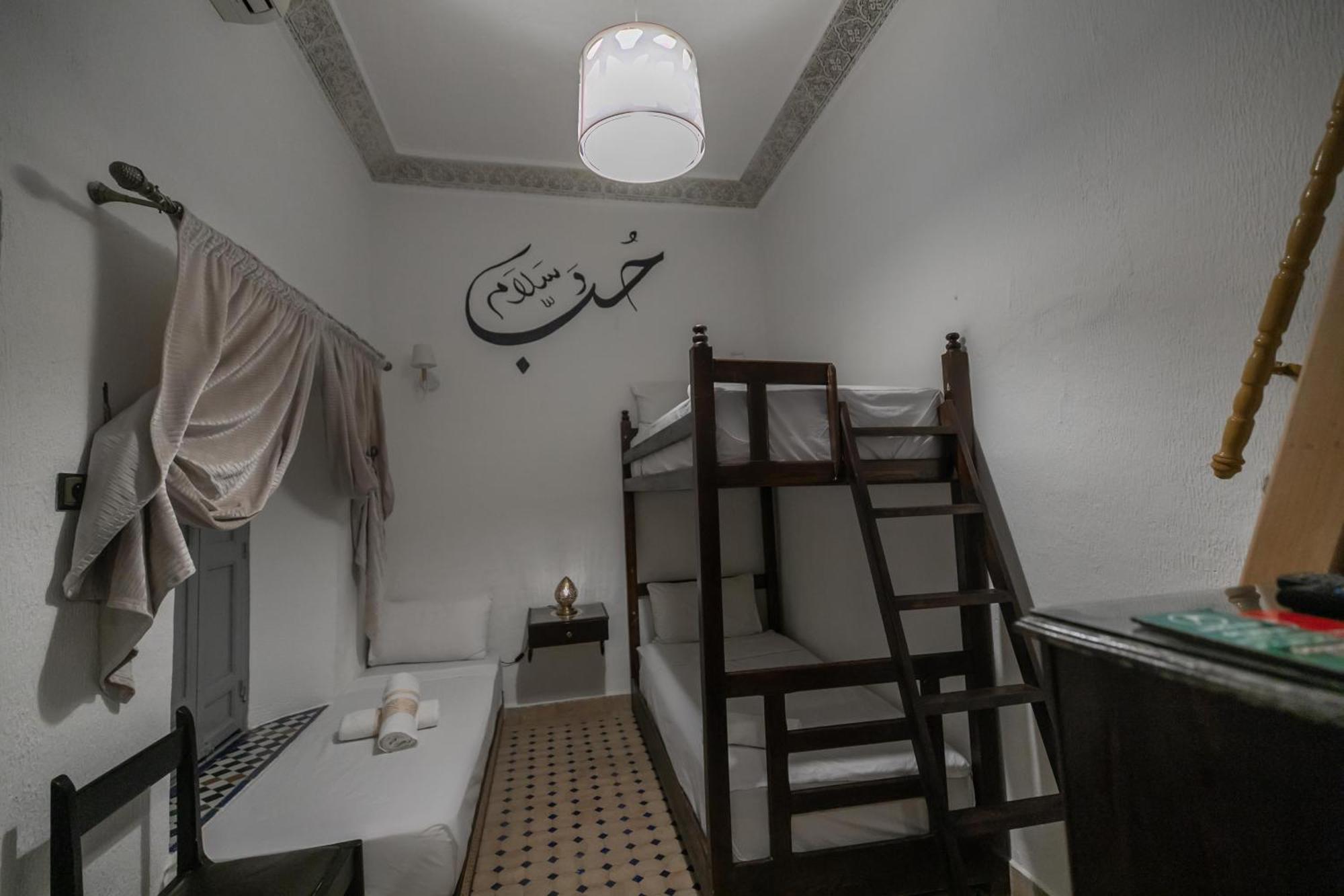 Riad Dar Skifo Fès Exteriör bild