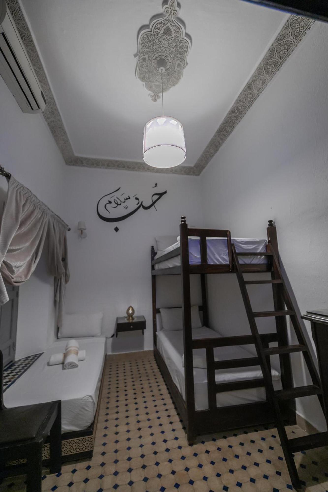 Riad Dar Skifo Fès Exteriör bild