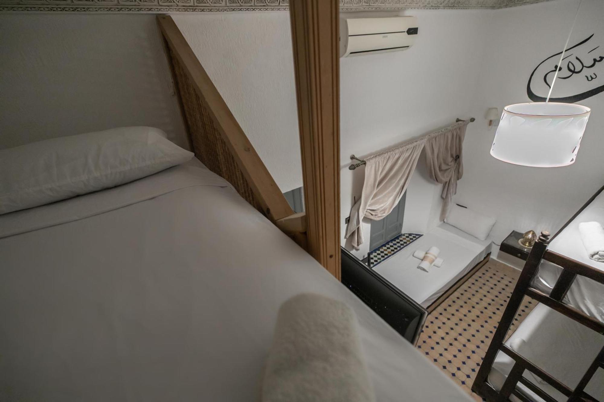 Riad Dar Skifo Fès Exteriör bild